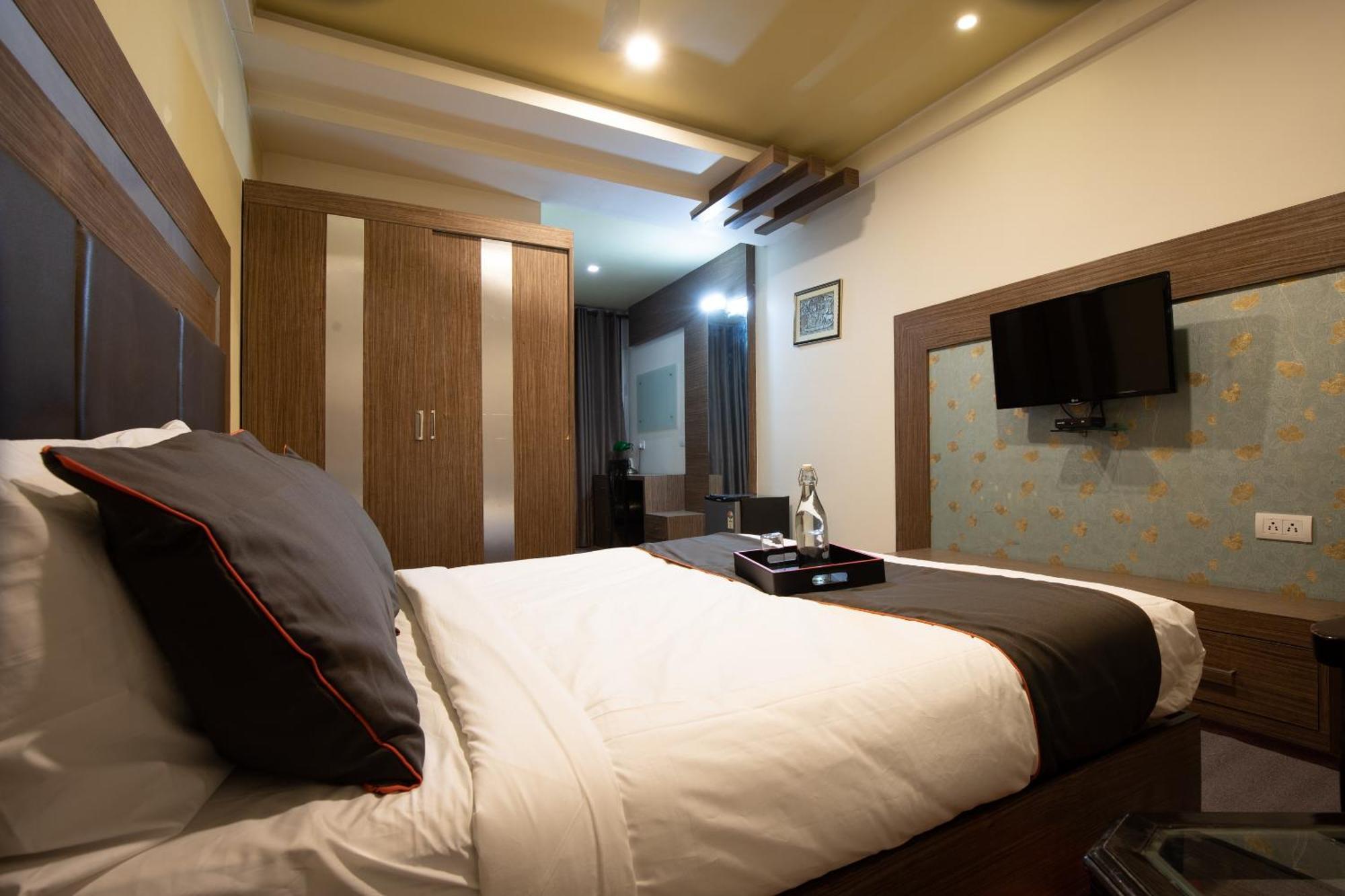 Super Collection O Golden Avenue Hotel Thiruvananthapuram Ngoại thất bức ảnh